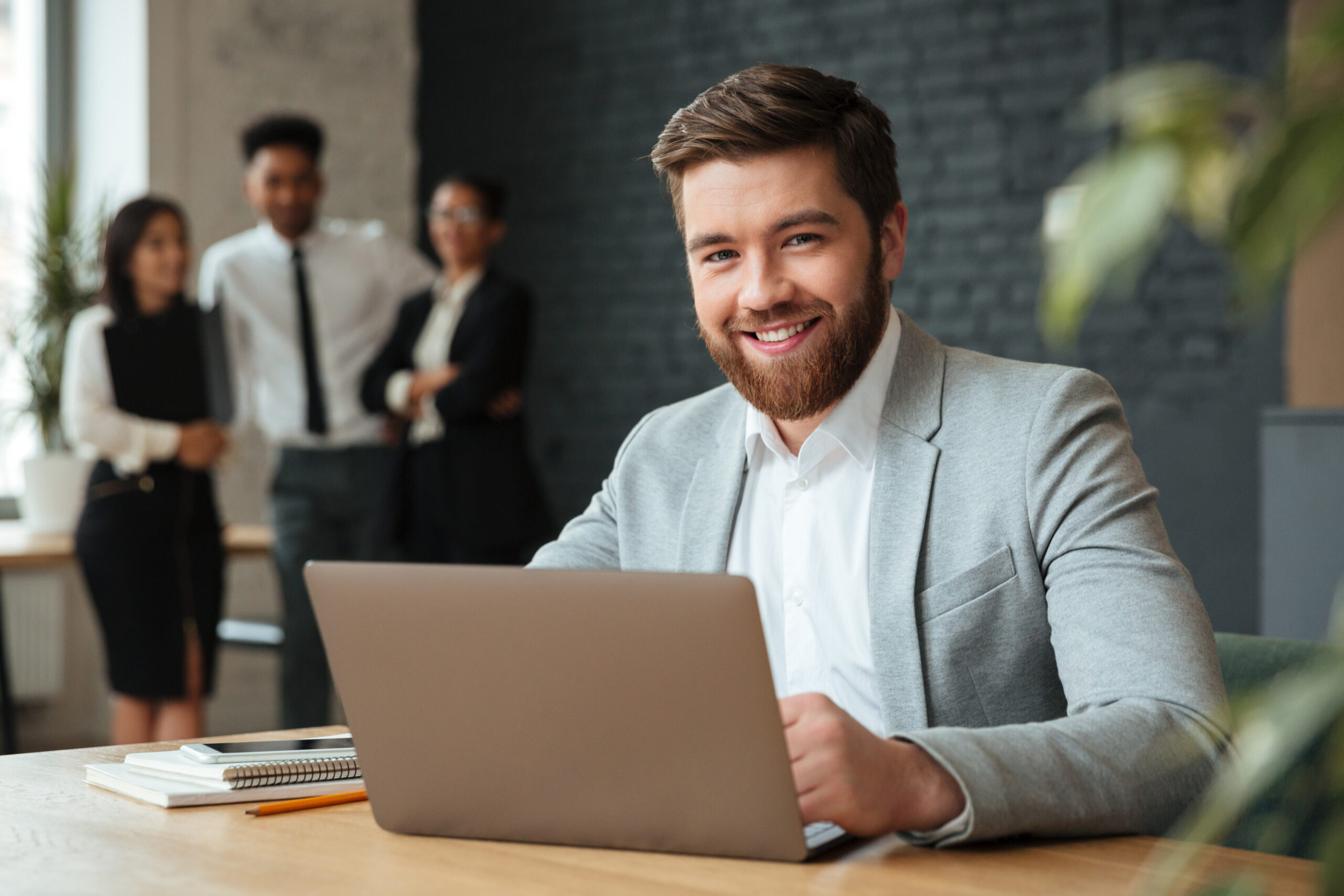 employee with own laptop